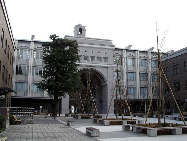 东京艺术大学留学,日本文化服装学院留学,武藏野美术大学留学,多摩美术大学留学