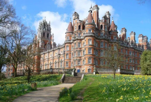 爱丁堡大学留学费用一览