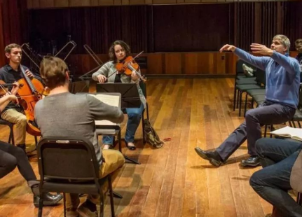 2022年报考国外音乐学院需要什么条件？