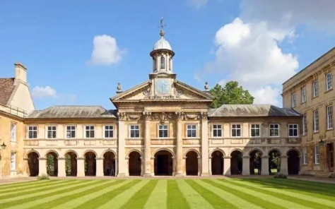伦敦国王学院世界大学排名