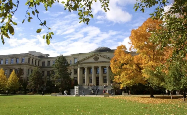 加拿大渥太华大学世界排名一览